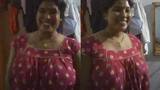 Indian aunt with large breasts and curvy figure