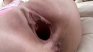 Huge pussy chasm of desire shown close-up
