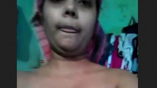 Sensual video of Indian wife pleasuring herself with her fingers