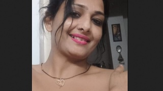 Indian wife enjoys passionate sex with her obedient spouse