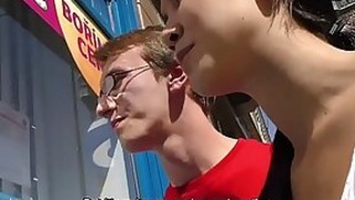 Pang Pauper knew in what respect to coax a seduced teenager for a stack of saves