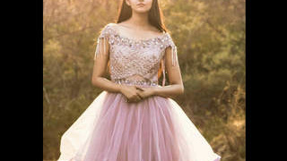 Muskan Malik's sensual video featuring a stunning bald-headed beauty