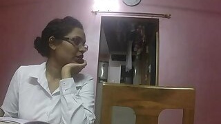 Indian Aunty Sex Horny Lily In Office