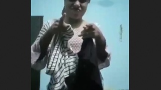 Reserved woman reveals herself to her partner