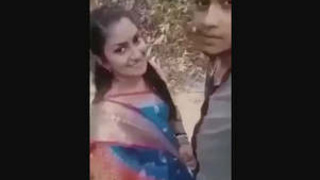 Indian beauty gives outdoor blowjob with cum