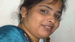 A sultry middle-aged woman from the South gives her boyfriend a sensual blowjob