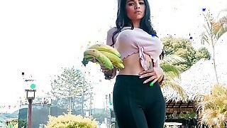 CARNE DEL MERCADO - Sexy Latina Mila Garcia tastes meaty dick and gets fucked