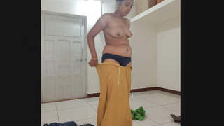 Indian wife's bathing footage