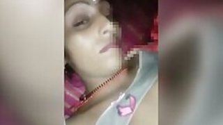 Desi Bhabha's horny masturbation session in a close-up solo XXX video
