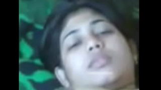 New video of Indian couples having sex at a farmhouse