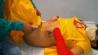 Anandhi bhabi in yellow salwar gets caught in intimate video