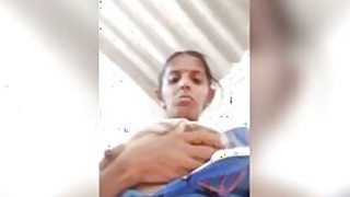 Telugu Desi XXX wife shows her beautiful tits pussy
