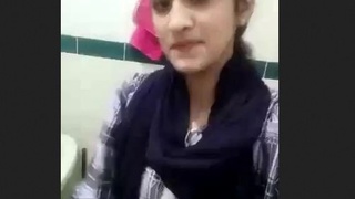 Teen girlfriend gives tour of bathroom to boyfriend