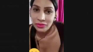 Indian beauty shares intimate moments via video call