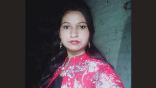 Indian bhabi's nude bath videos collection