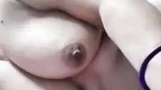 Naked mature aunt showing live on air