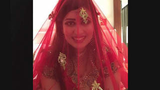 Stunning Pakistani bride Fatma's nude photos and videos revealed