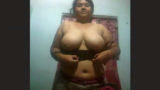 Boudi, the attractive dairy farmer, records a sensual film for her significant other