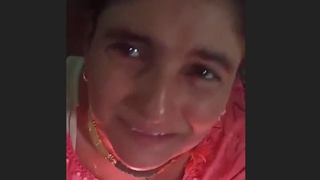 A nostalgic beauty offers a passionate oral pleasure in a rural setting