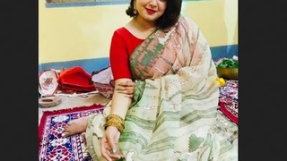 A stunning Bengali beauty prepares for a passionate encounter in high definition