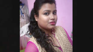 Indian busty wife shares combined video clips