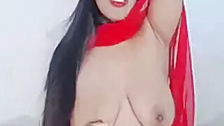 Indian Webcam Bhabhi Shows Big Breasts