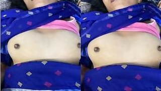 Super Sexy Desi Bhabhi With tight pussy fucks Dewar hard and cum on her Body