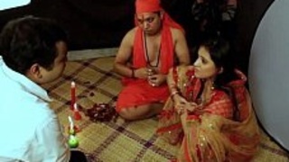 Indian beauty Mrinalini Chatterjee in a nude video