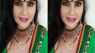 kanchan bhabhi on a live sex show