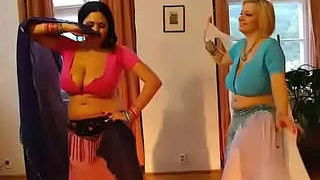 Seductive Bhojpuri rhythm and dance to a tantalizing track