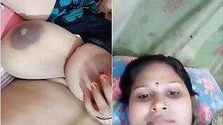 Famous Khushbu Bhabhi bathes and shows off her Big Boobs part 3